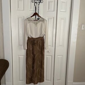 FORTNER FRENZY Tan Leaf Pant Elastic Band-Belt Super comfortable anytime